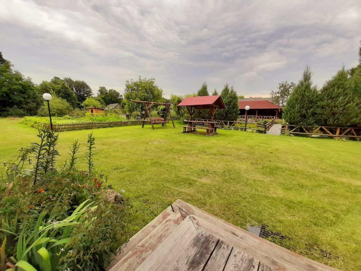 Gospodarstwo Agroturystyczne Pod Lasem Maria Plazio Narol Exterior foto
